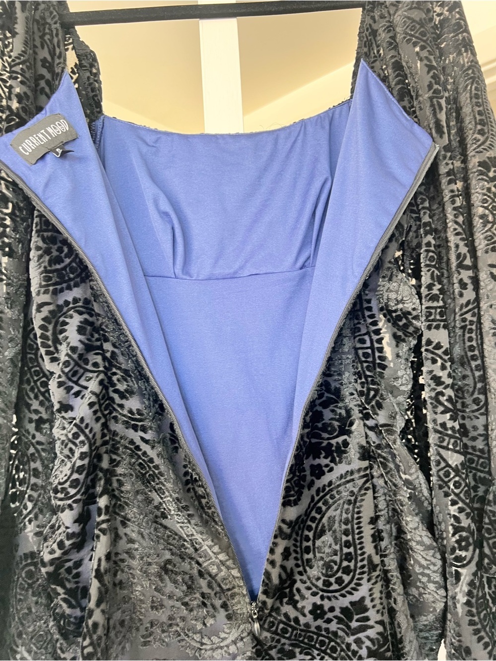 Current Mood Paisley Bell Sleeve Square Neck Mini Dress Black/Blue Sz S - Picture 9 of 9